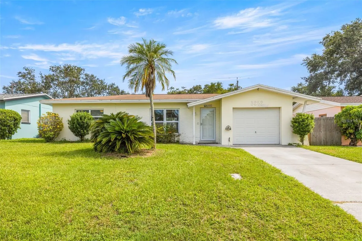 3252 21st Place Sw, Largo, FL 33774 - #1