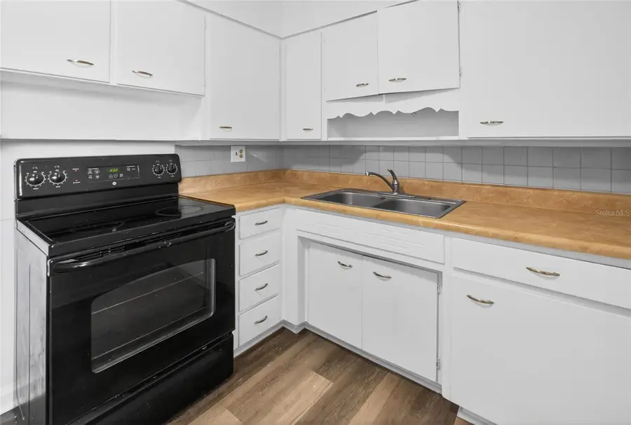 1232 Woodland Avenue, Lakeland, FL 33801 - #3