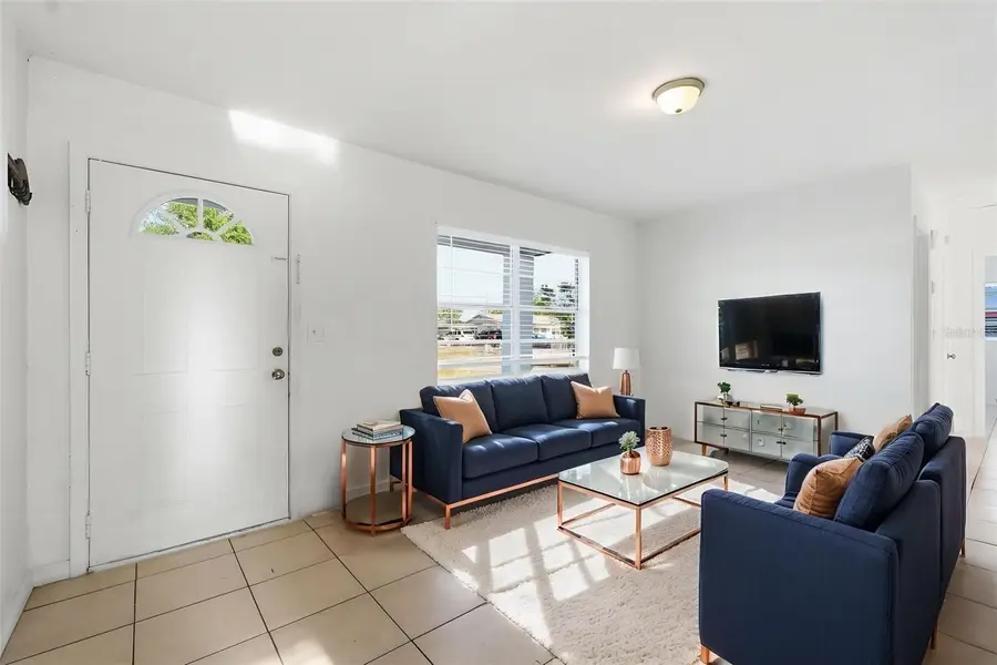 519 Hampton Avenue, Lakeland, FL 33801 - #2