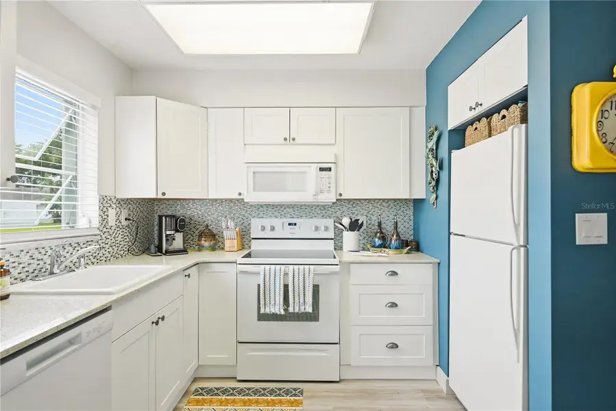 854 Sky Loch Drive N, Dunedin, FL 34698 - #2