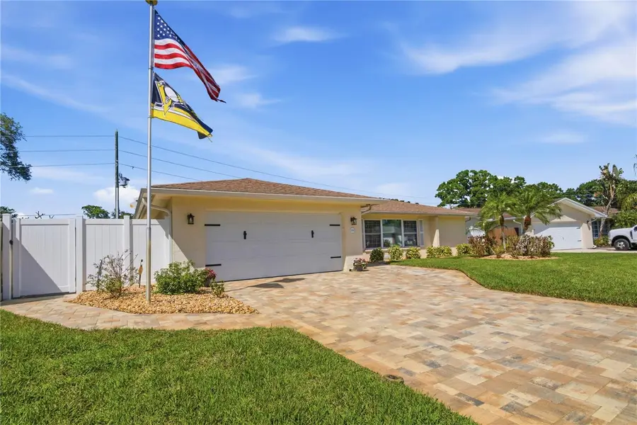 2990 Meadow Oak Drive N, Clearwater, FL 33761 - #2