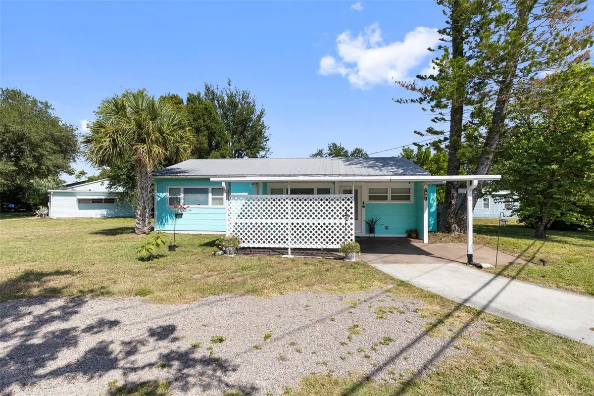 7001 13th Street N, Saint Petersburg, FL 33702 - #1