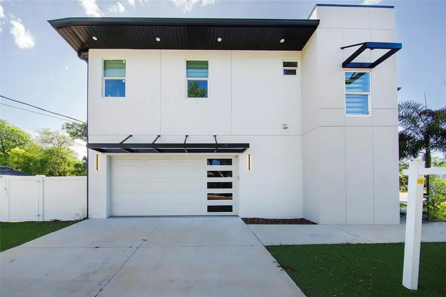 902 W Sligh Avenue, Tampa, FL 33604 - #2