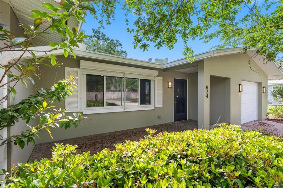 624 Orange Street, Palm Harbor, FL 34683 - #2