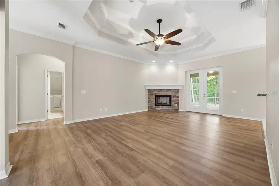 713 Whitehall St, Plant City, FL 33563 - #3