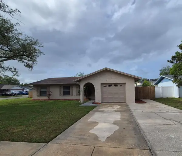 813 Senate Court, TAMPA, FL 33613