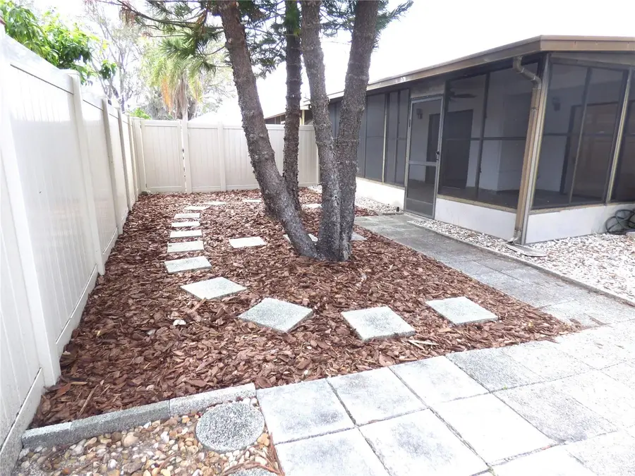 4326 Fern Glen St, Holiday, FL 34691 - #2