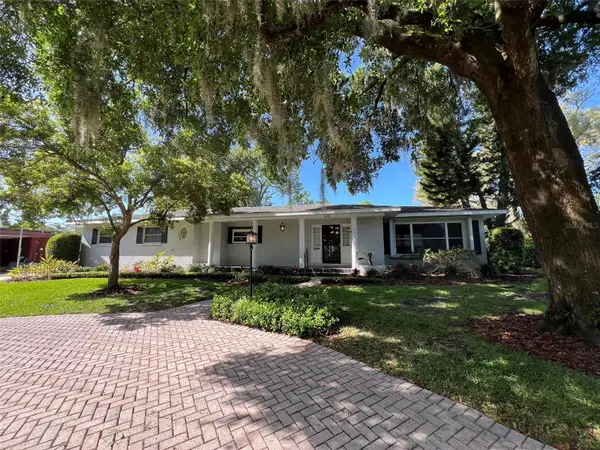 520 S Riverhills Drive, TEMPLE TERRACE, FL 33617