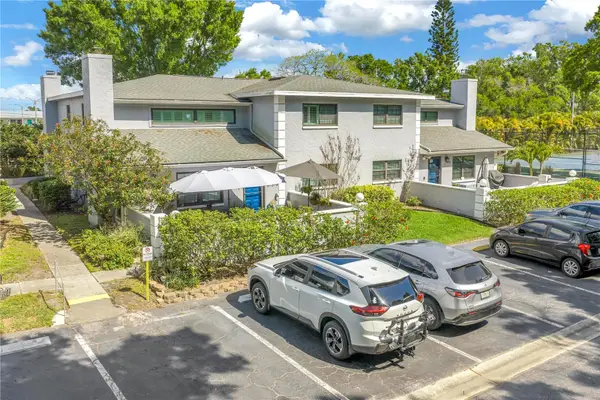 5861 Calais Boulevard N #1, ST PETERSBURG, FL 33714