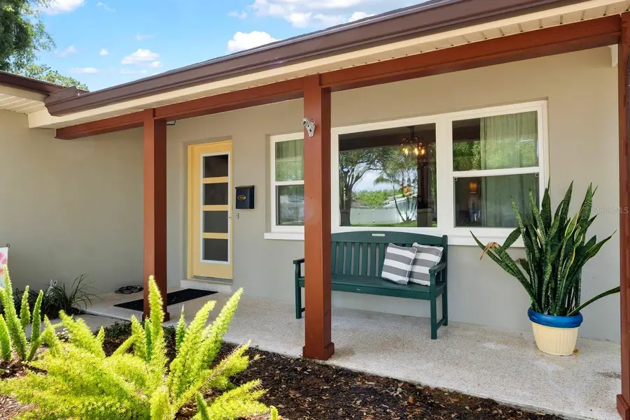 1100 36th Avenue Ne, Saint Petersburg, FL 33704 - #2