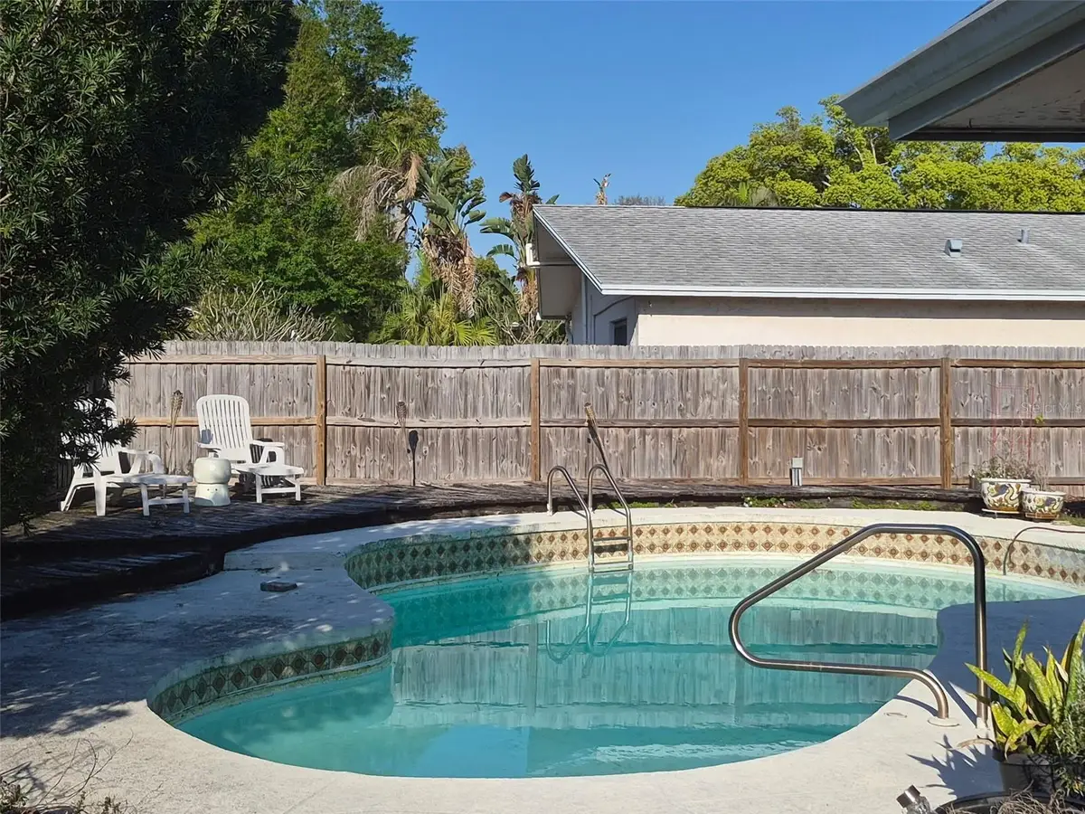 11738 96th Place, Seminole, FL 33772 - #1