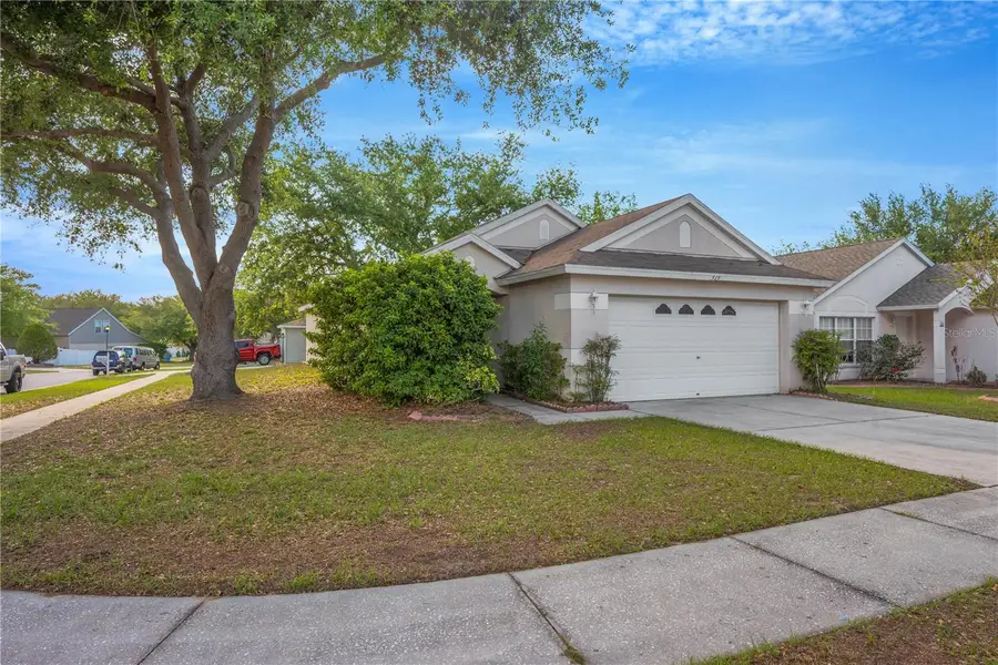 519 Summer Sails Drive, Valrico, FL 33594 - #2