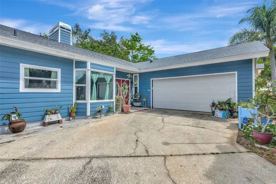 220 Normandy Circle W, Palm Harbor, FL 34683 - #2