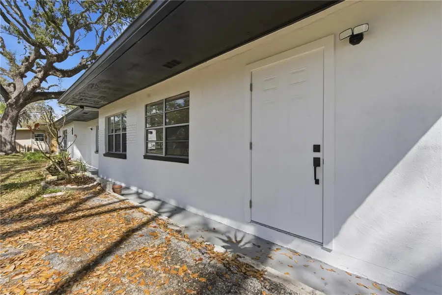 10945 N Boulevard, Tampa, FL 33612 - #2