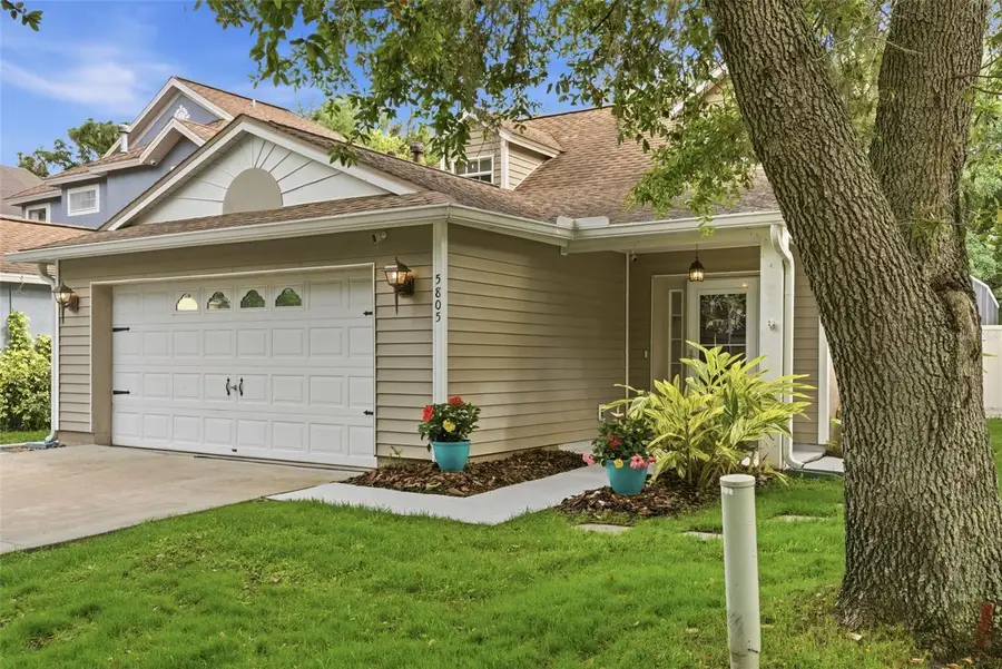 5805 Meadowpark Place, Lithia, FL 33547 - #3