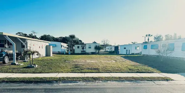 6100 62nd Avenue N #55, PINELLAS PARK, FL 33781