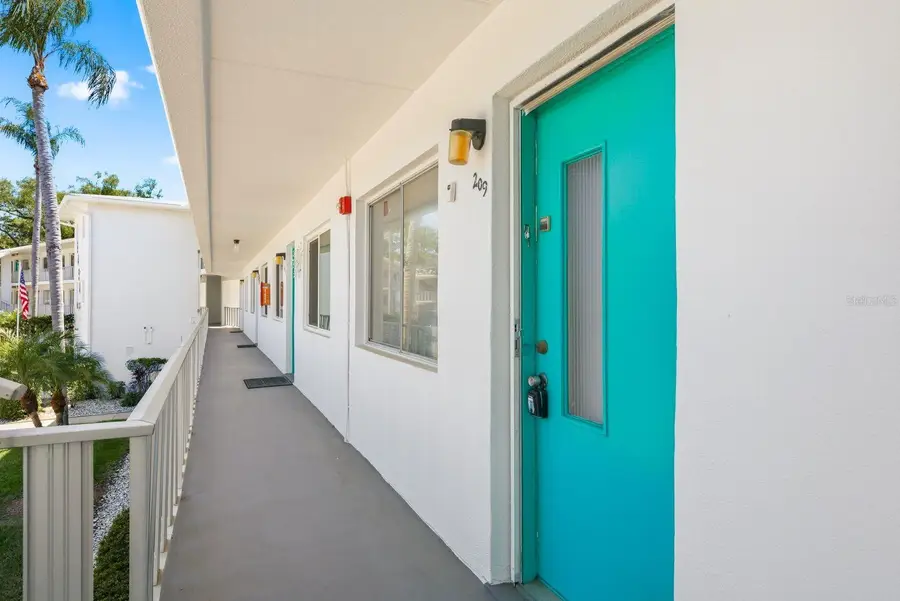 8454 111th Street #209, Seminole, FL 33772 - #3