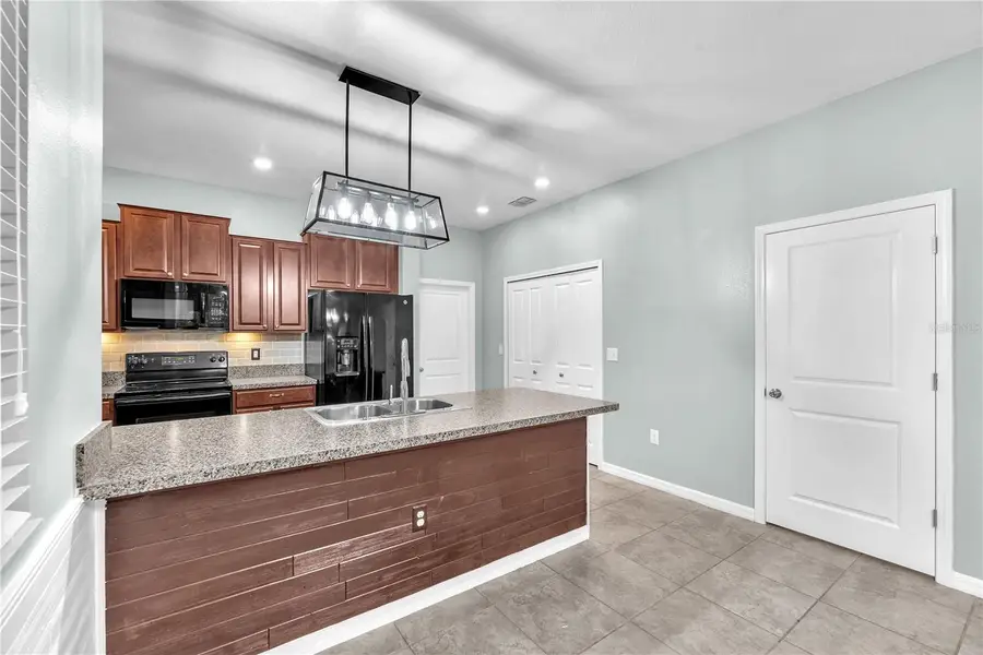 10537 Lake Montauk Drive, Riverview, FL 33578 - #2