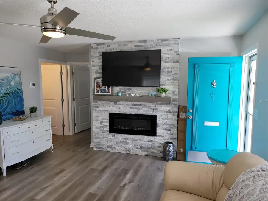 4470 Mainlands Boulevard W, Pinellas Park, FL 33782 - #3