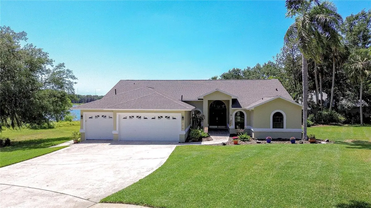 709 Sportsman Park Drive, Seffner, FL 33584 - #1