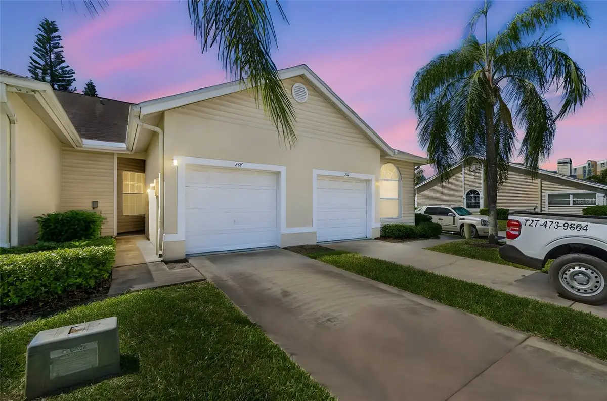 1050 Starkey Rd #207, Largo, FL 33771 - #1