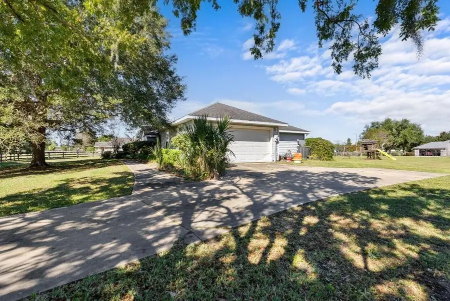 9590 SW 98th Avenue, Gainesville, FL 32608 - #2