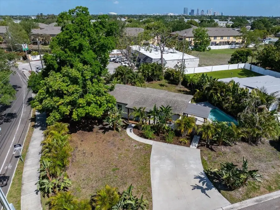 3997 Marlin Drive Se, Saint Petersburg, FL 33705 - #3