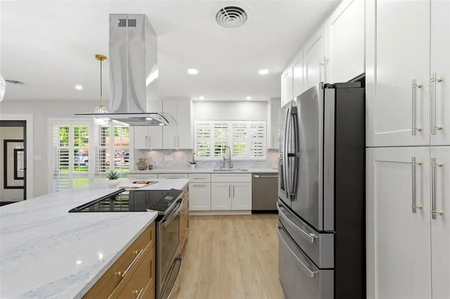 8326 40th Place N, Saint Petersburg, FL 33709 - #2