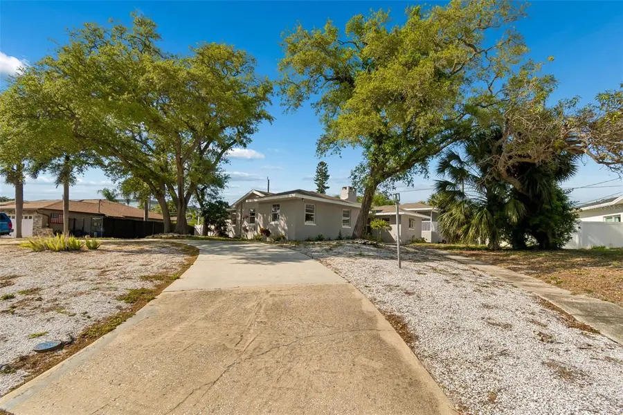 125 Harbor Bluff Drive, Largo, FL 33770 - #2