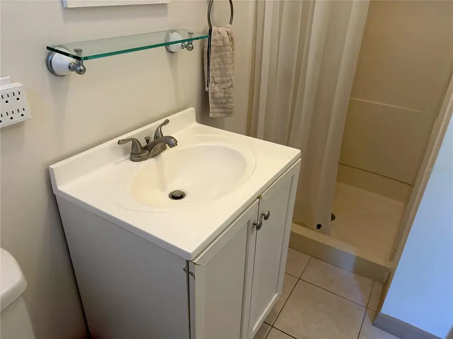 11727 Wesson Circle E, Tampa, FL 33618 - #3