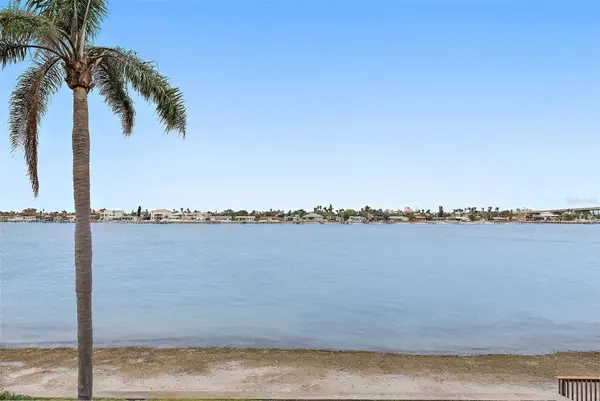 6085 Bahia Del Mar Circle #272, ST PETERSBURG, FL 33715