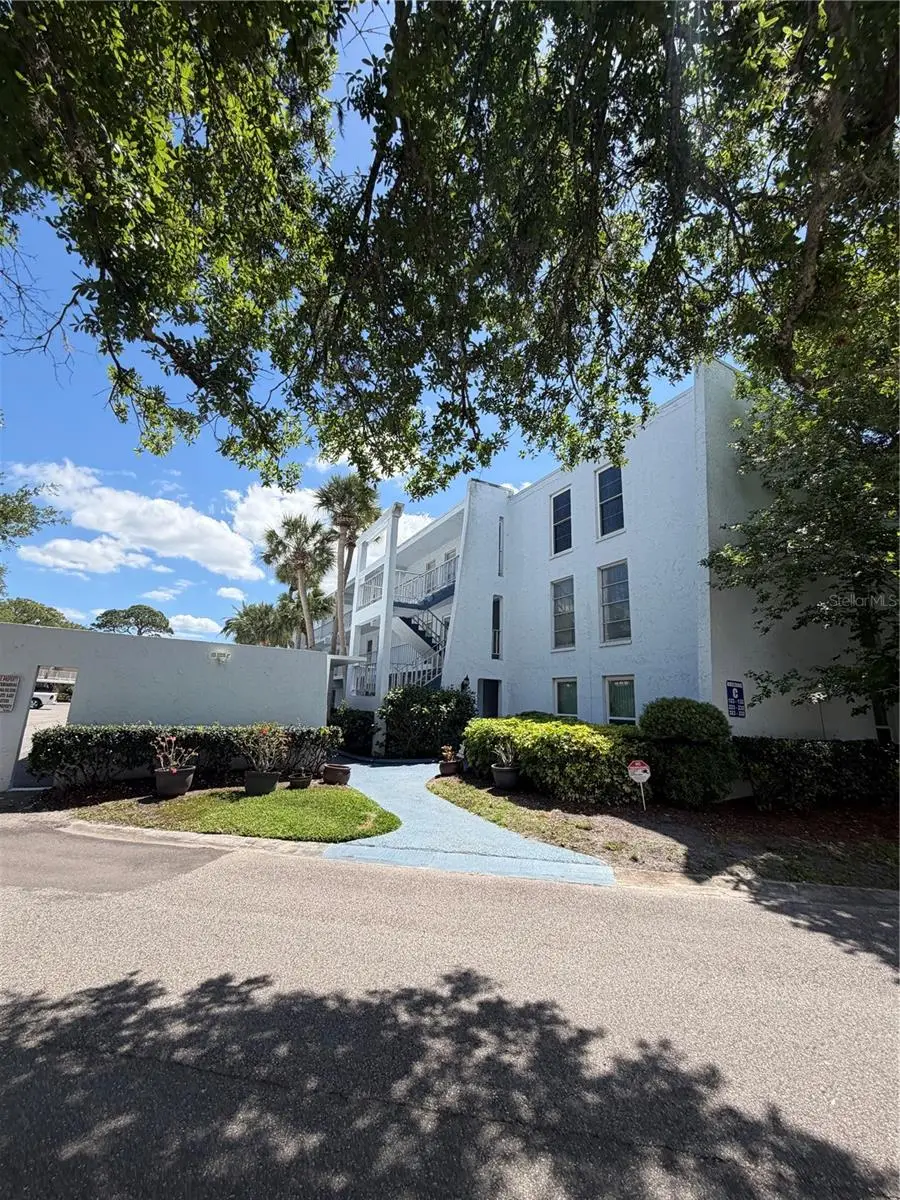 225 Country Club Drive #C330, Largo, FL 33771 - #1