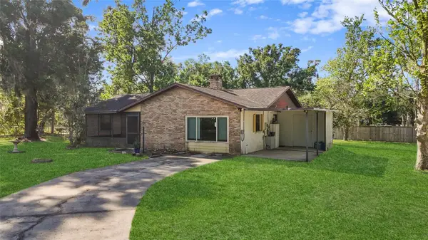 38938 Tall Drive, ZEPHYRHILLS, FL 33540