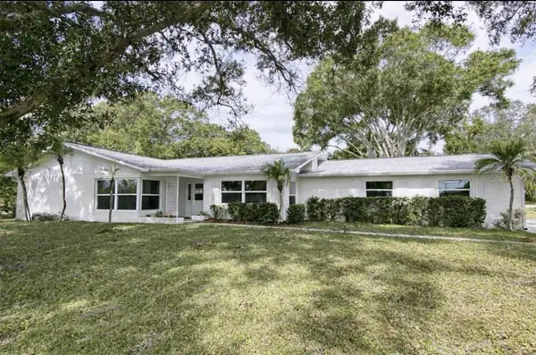 12705 Park Boulevard, SEMINOLE, FL 33776