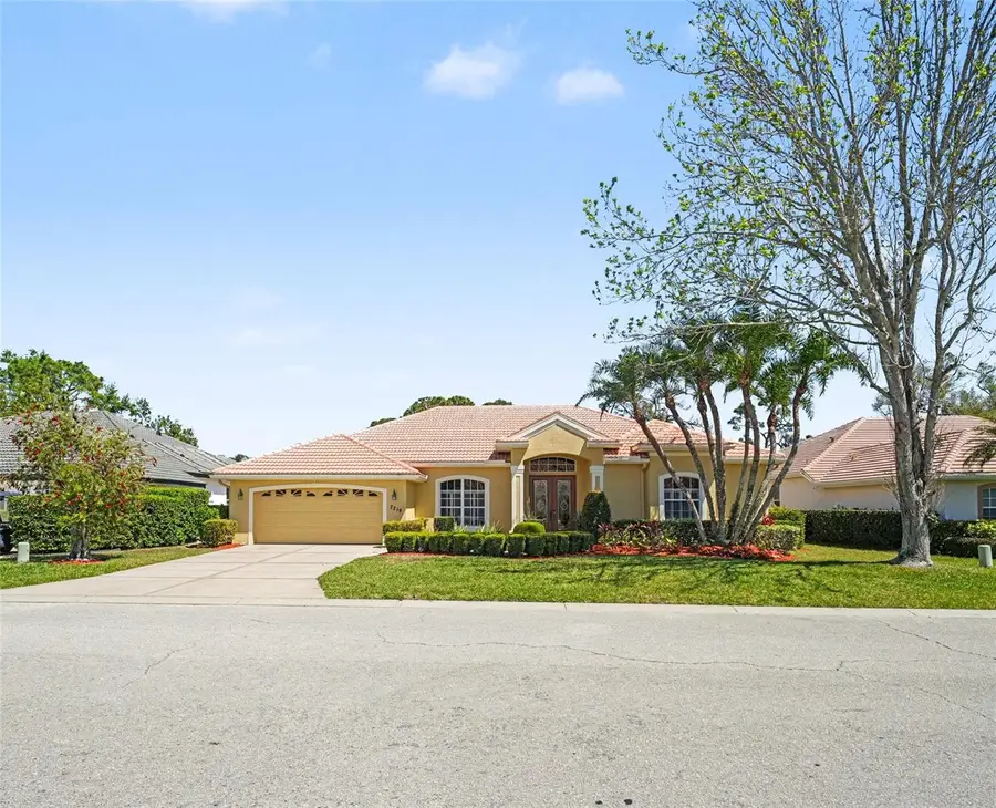 7219 Coachlight Street, Sarasota, FL 34243 - #2