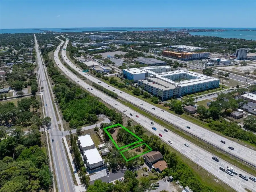 30th Avenue S, Saint Petersburg, FL 33712 - #2