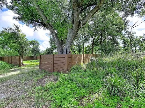 1029 Robson Avenue, SEFFNER, FL 33584