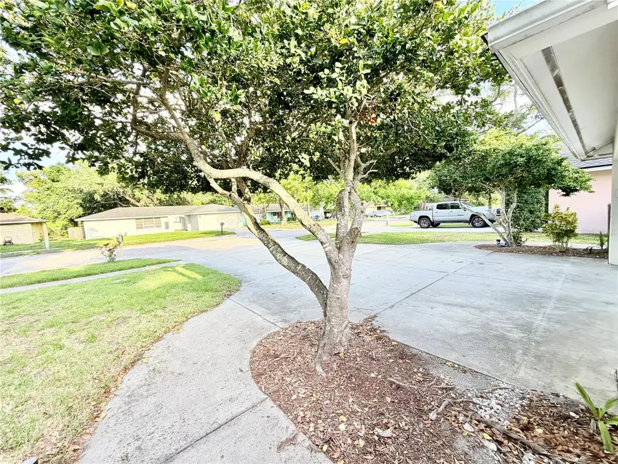 1880 Oak Forest Drive E, Clearwater, FL 33759 - #3