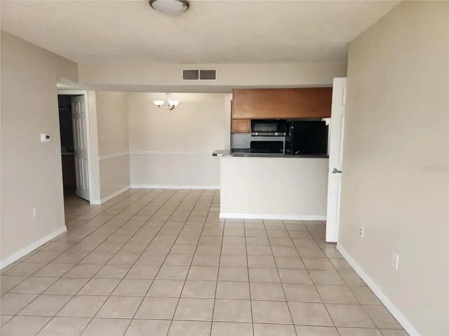 803 Lake Haven Square #101, Brandon, FL 33511 - #2