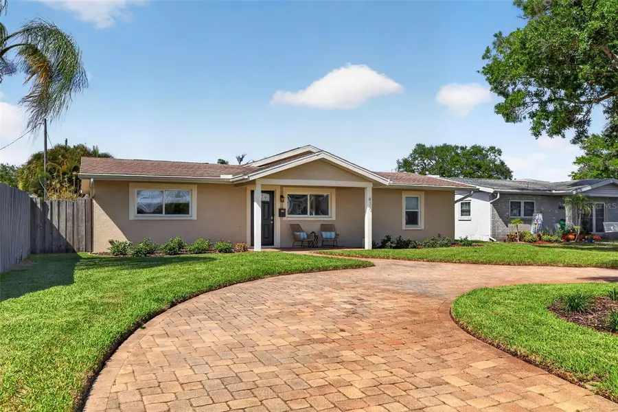 413 43rd Avenue Ne, Saint Petersburg, FL 33703 - #3