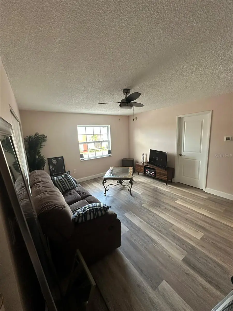 1084 82nd Terrace N #1084E, Saint Petersburg, FL 33702 - #2