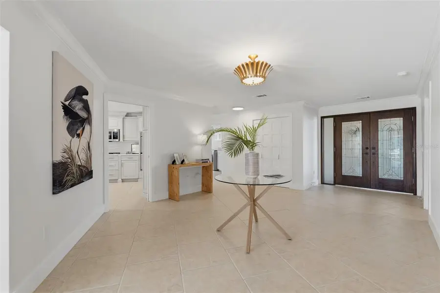 2080 Hawaii Avenue Ne, Saint Petersburg, FL 33703 - #3