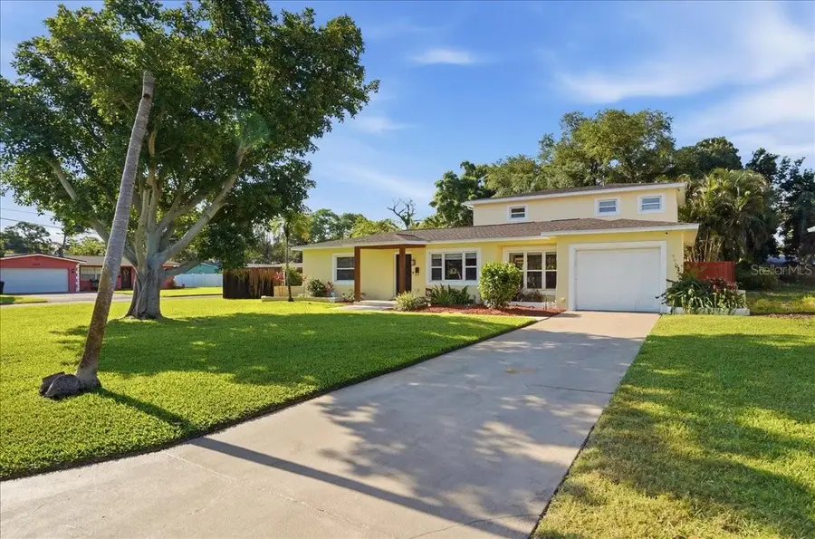 700 66th Avenue S, Saint Petersburg, FL 33705 - #3