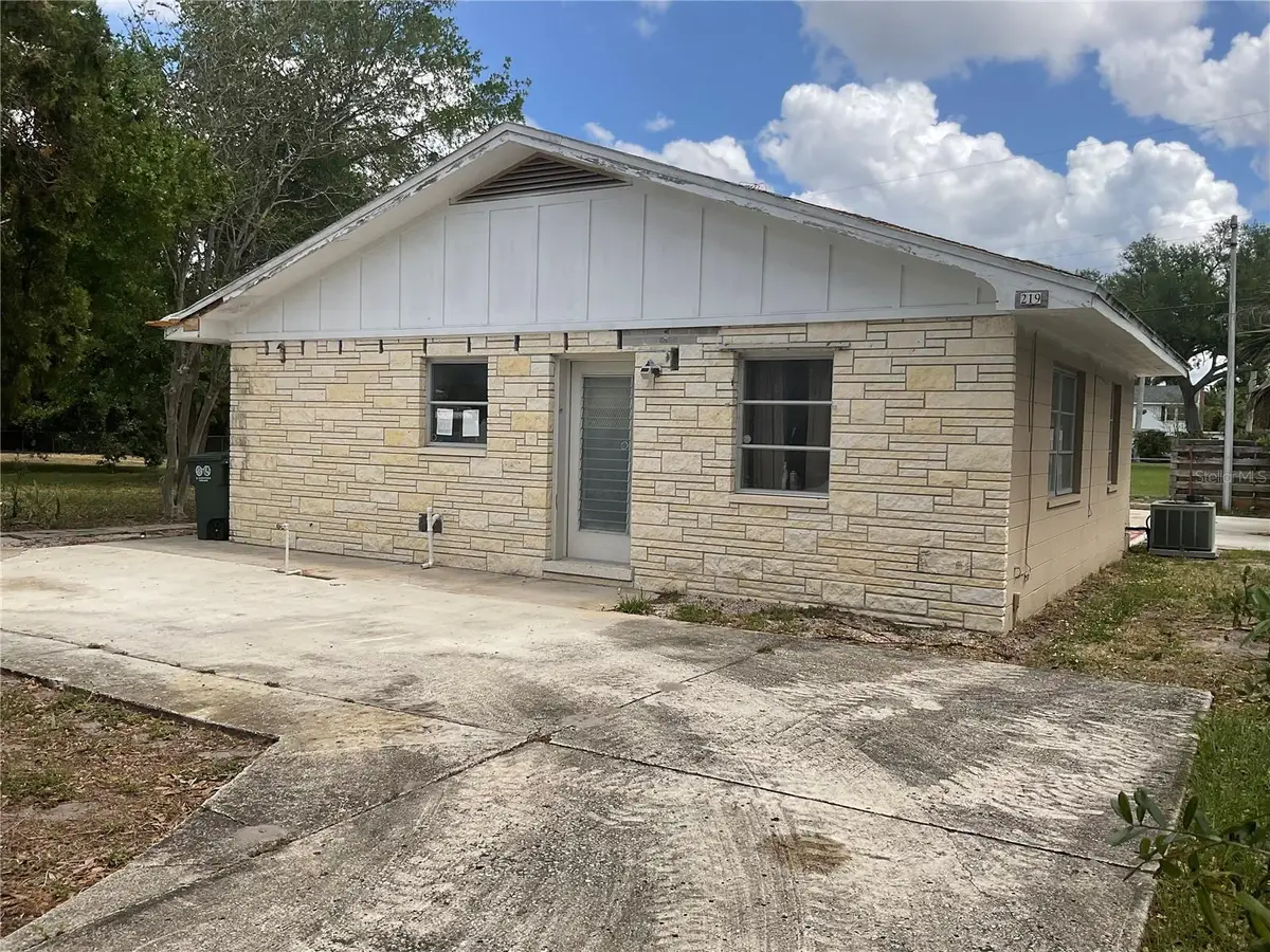 219 27th Street W, Bradenton, FL 34205 - #1