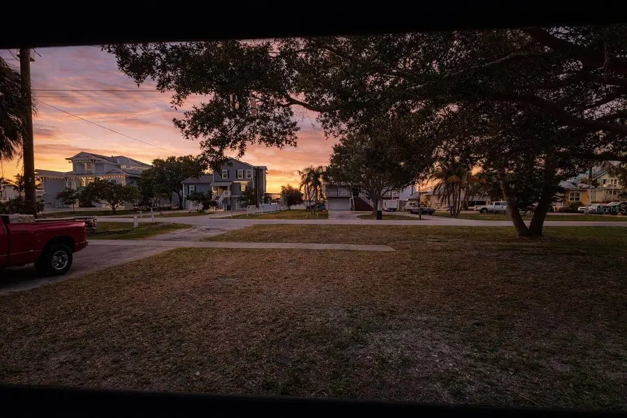 343 Shore Drive E, Oldsmar, FL 34677 - #2