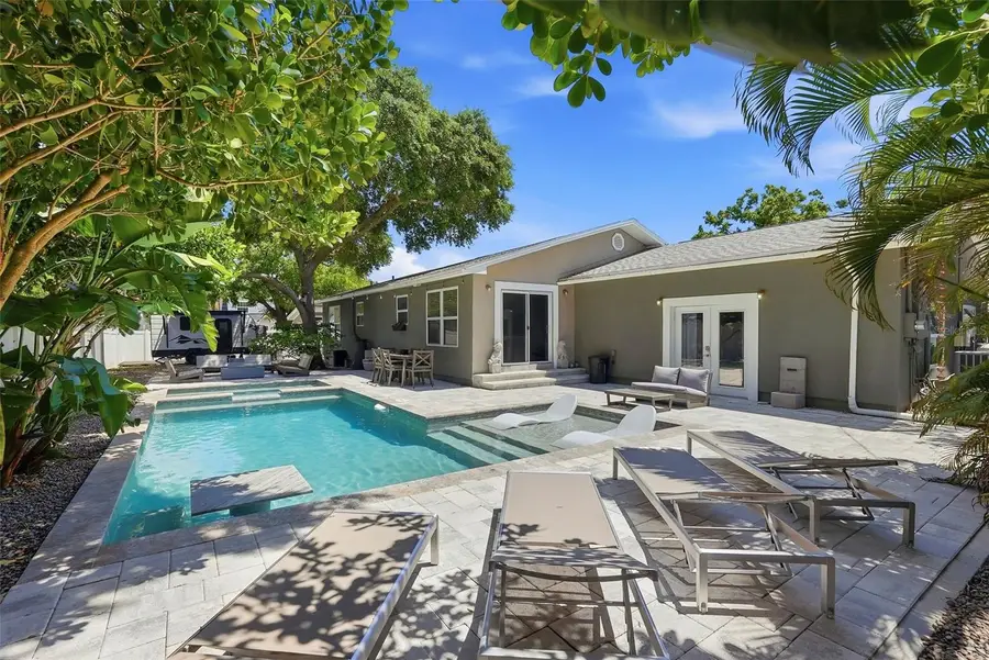 4800 16th Street N, Saint Petersburg, FL 33703 - #2