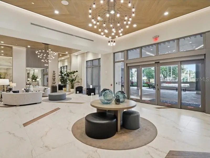 301 1st Street S #907, Saint Petersburg, FL 33701 - #2