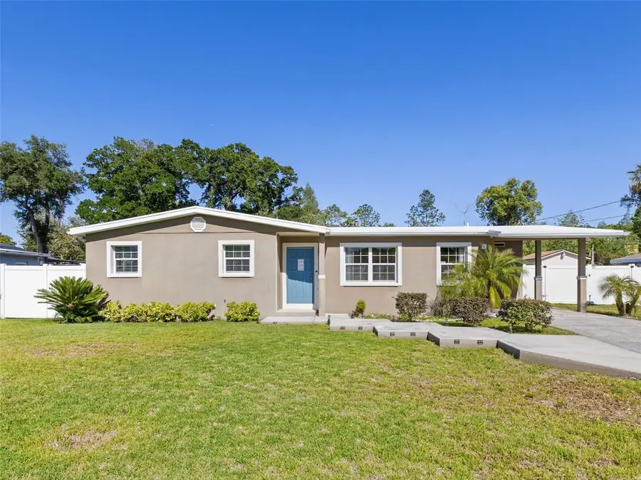 5209 Lloyd Street, Seffner, FL 33584 - #2