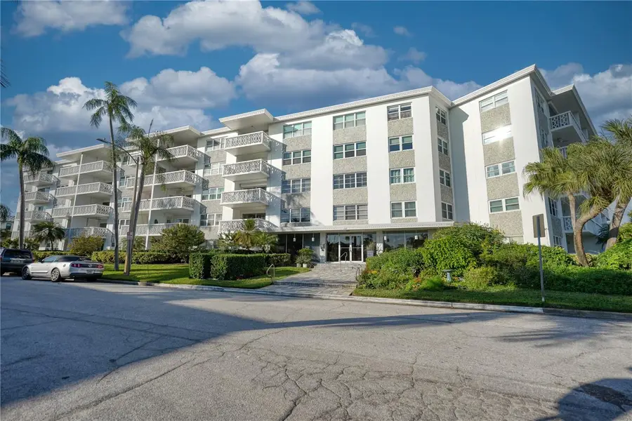 1100 N Shore Drive Ne #505, Saint Petersburg, FL 33701 - #2