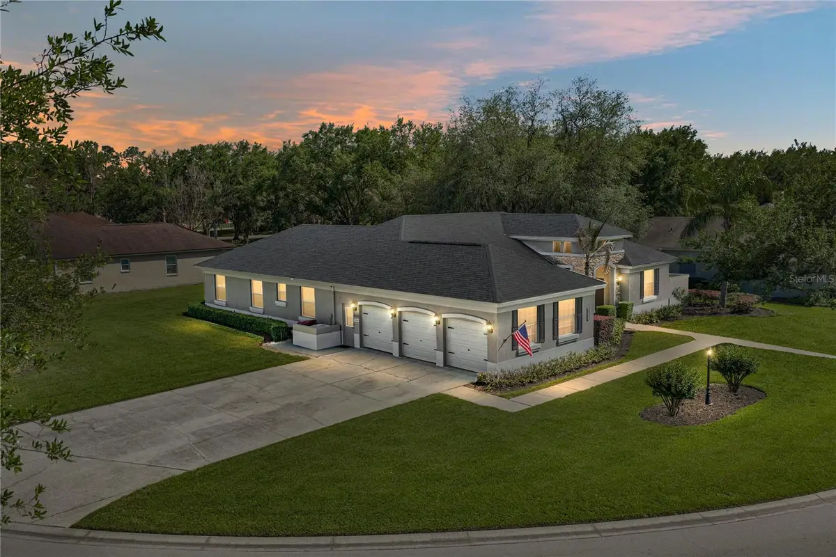 3013 Sutton Woods Drive, Plant City, FL 33566 - #1